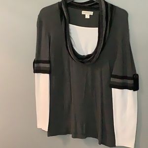Women’s size XL layered tunic
